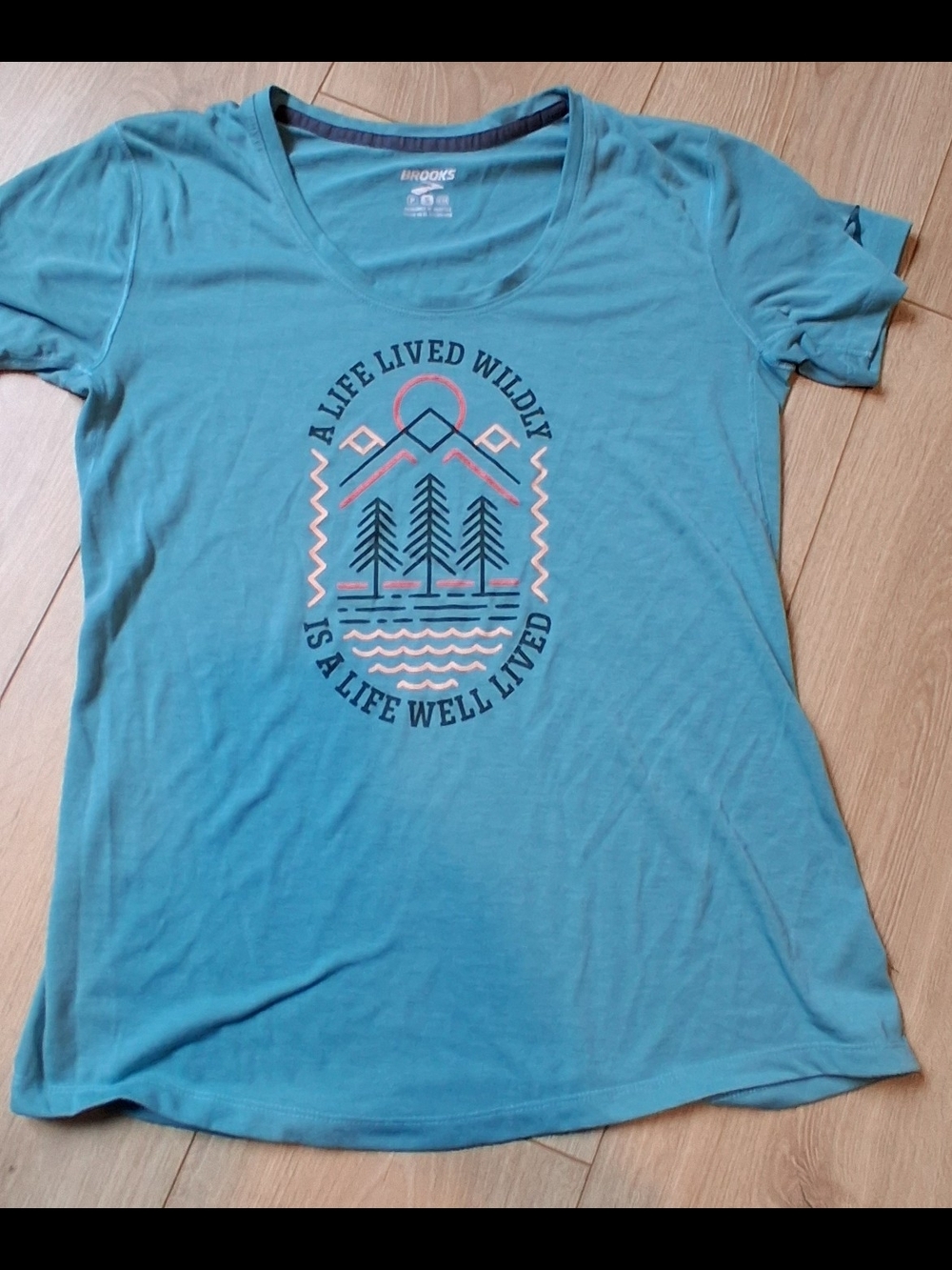 Brooks Teal Short Sleeve Graphic Tee with Coral & Navy Design